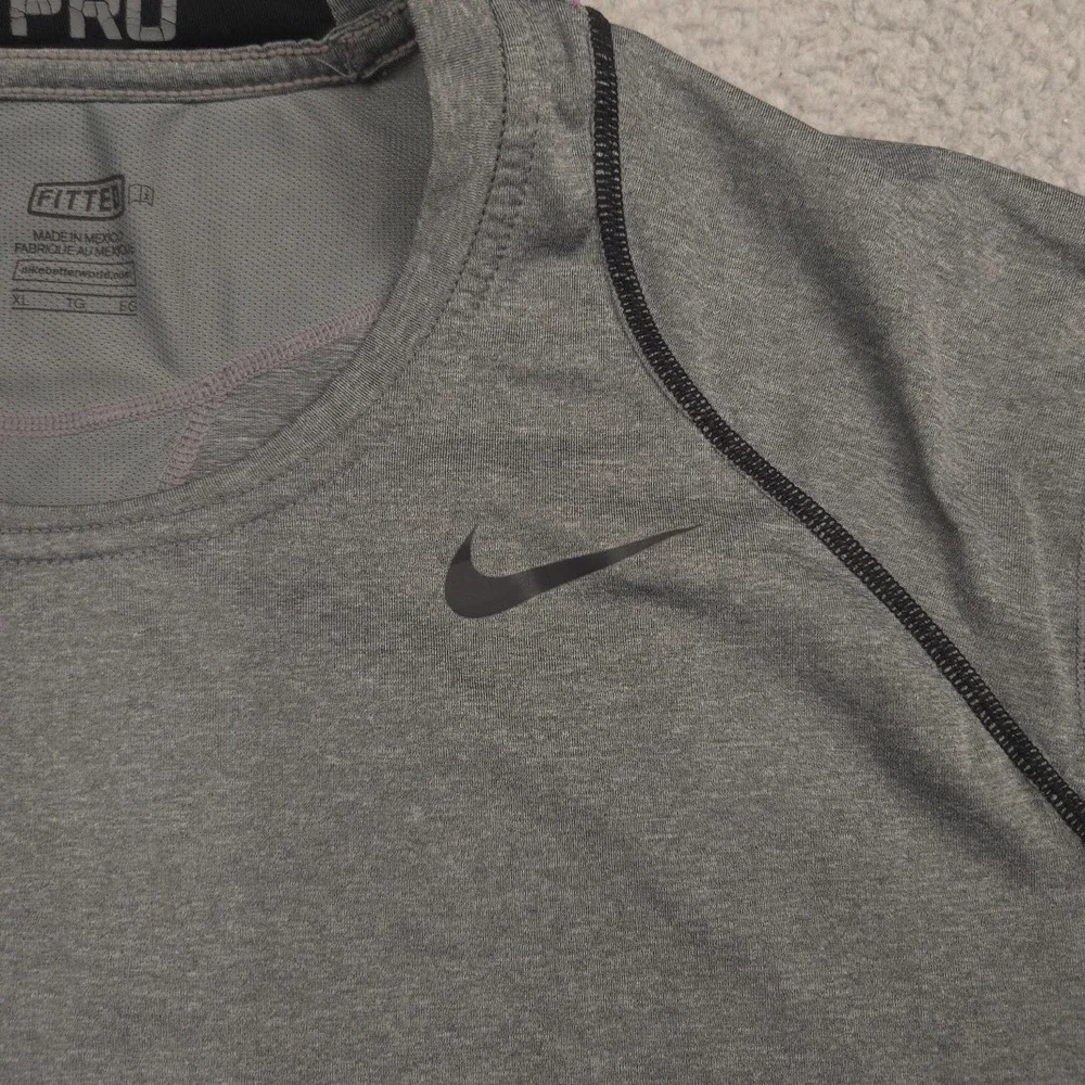 Nike Mens Cool Fitted Dri Fit Shirt XL Gray Stretch Athletic Training Tee